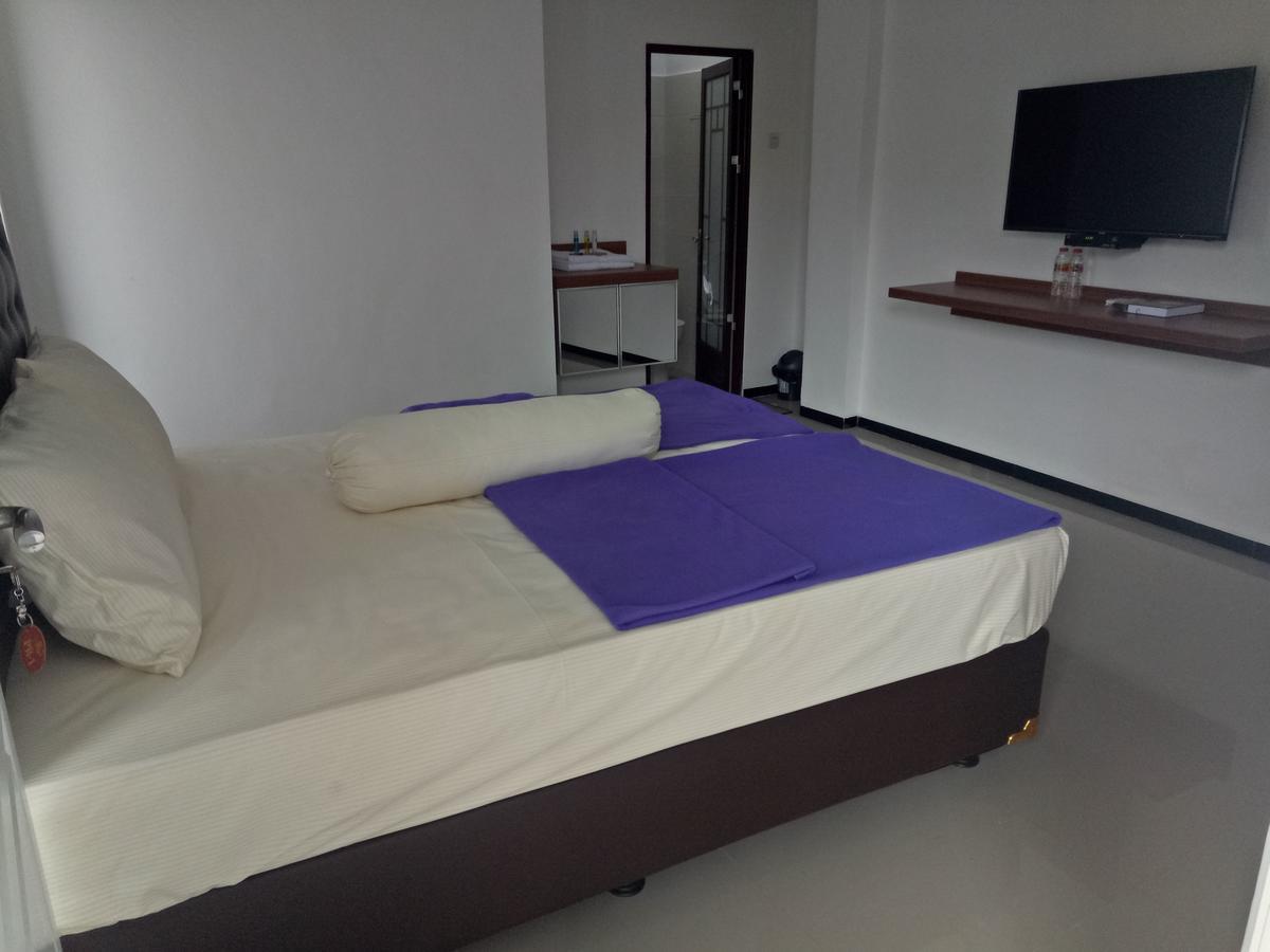Sultan Guesthouse 图隆阿贡 外观 照片